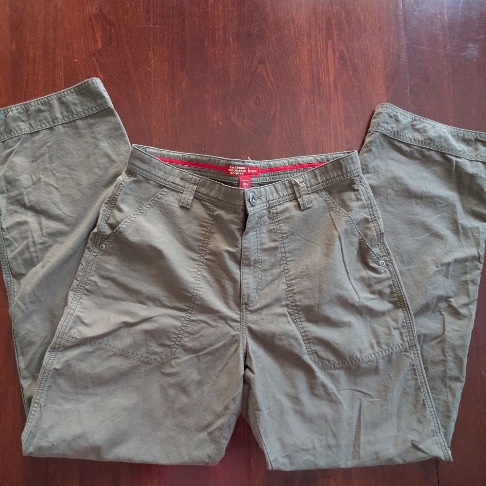 Eastern Mountain Sports (EMS) Mens Hiking Pants, Size 32, Olive green